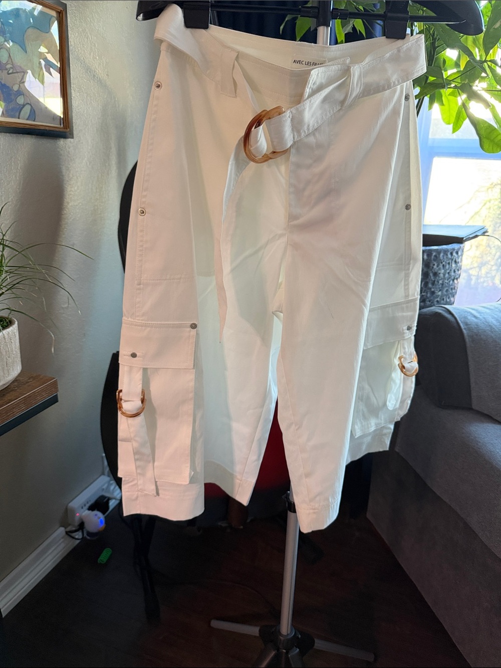 Avec Les Filles White Cargo Wide-Leg Shorts with Ring Belt